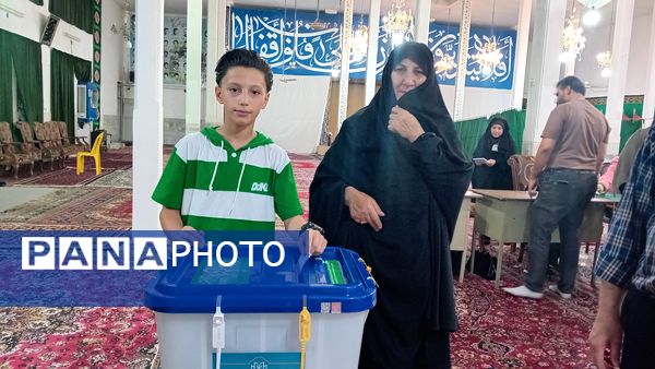 حضور در انتخابات؛ سیلی به استکبار است