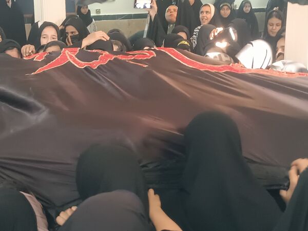 گردهمایی‌ بزرگ دختران فاطمی در مسجد امام حسن عسکری (ع)