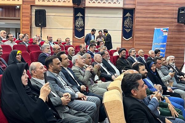همایش بزرگ تجلیل از معلمان برتر و سرآمد در رودهن 