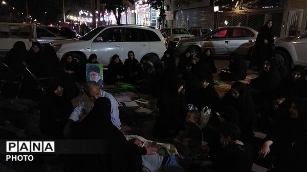 سفره حضرت رقیه در دل مراسم شب دوم محرم در بلوار فضل نیشابور 