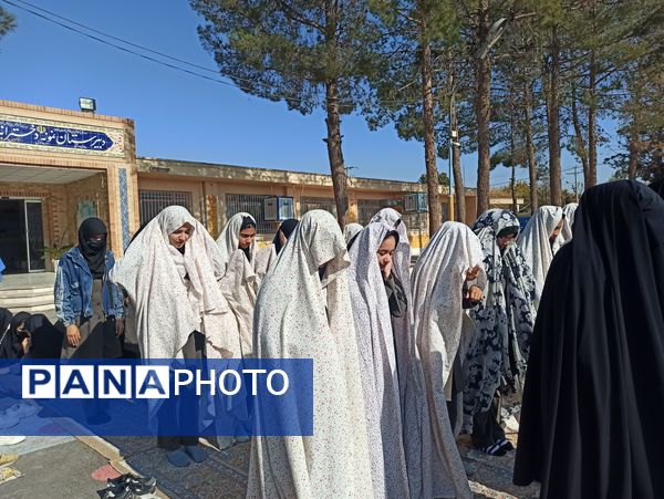 برگزاری نماز باران در شهرستان کاشمر