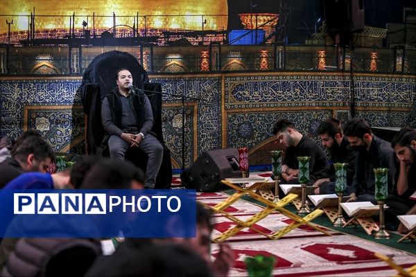 مراسم پرفیض سومین شب احیای لیالی‌القدر در آستان مقدس امام زاده طاهر کرج