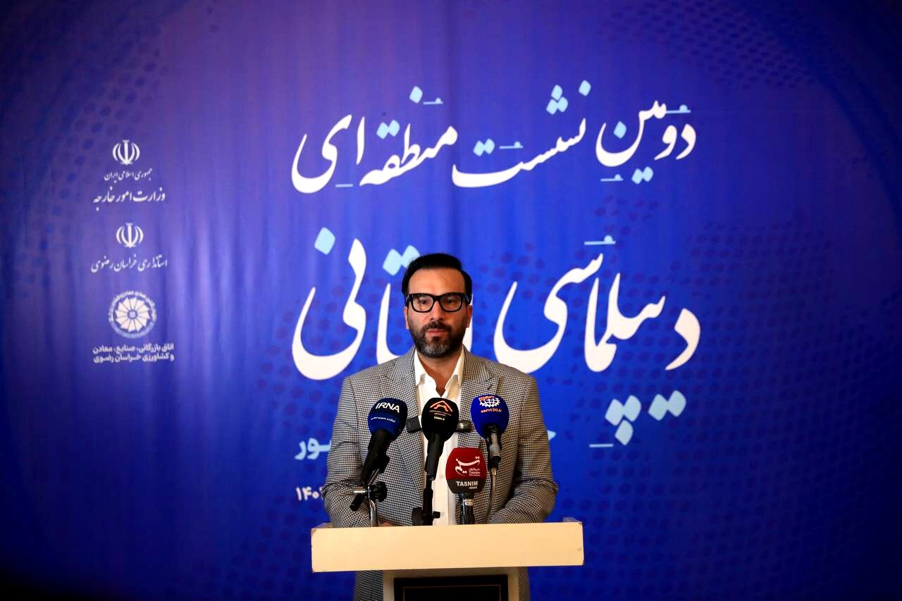 دیپلماسی درست، کلید بهره‌برداری از فرصت‌های تجاری اوراسیا