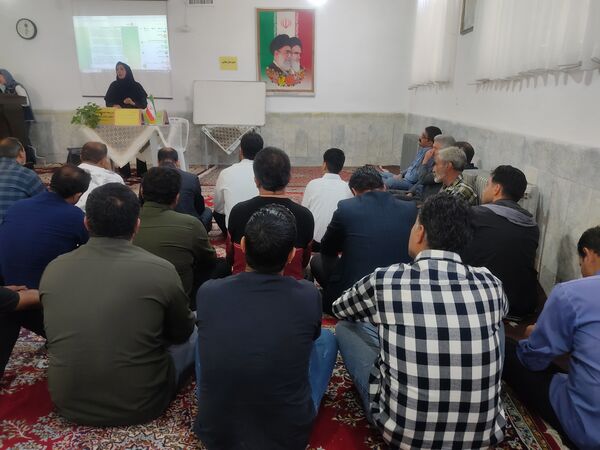 اولین جلسه انجمن اولیا در دبیرستان فیاض 