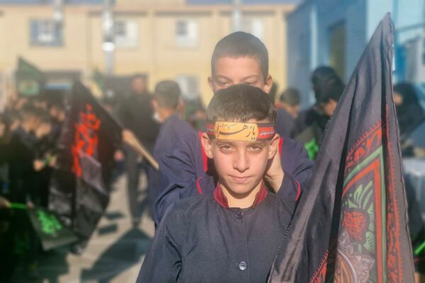 آیین عزاداری نو گلان فاطمی؛ از مسیر مدرسه میثاق تا مسجد امام حسن مجتبی (ع) فشافویه
