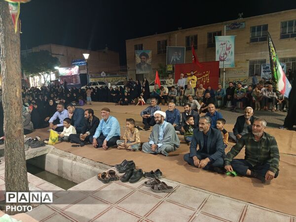 شکوفایی درحریمِ عشق؛ جشنِ فرشته‌ها در میدانِ نجفیه زاوه