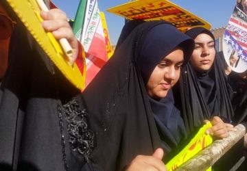 تجمع دانش آموزی سیزده آبان ماه در شیراز