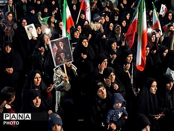 پانزدهمین شب از پرتاب موشک اتحاد؛ هر شب در کف خیابان