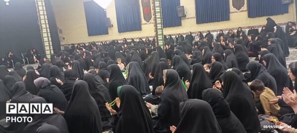 مراسم چهلمین روز شهادت رهبر انقلاب در لالجین برگزار شد