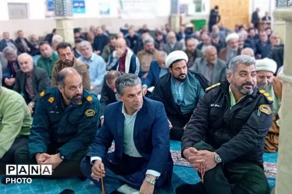 نماز جمعه‌ای با عطر ماه رمضان در شهرستان فیروزکوه