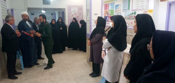 تقدیر امام جمعه سملقان از پرستاران شهر قاضی و شهر آوا 