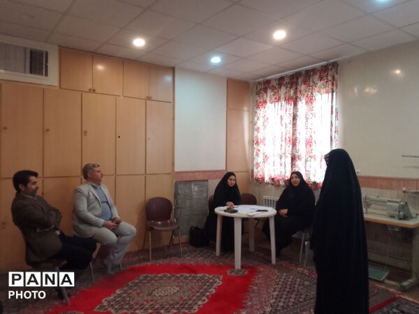 مسابقات قرآن و عترت و نماز دانش‌آموزان دختر جلگه 