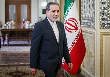 توضیحات وزیر امور خارجه درباره سفر به فرانسه