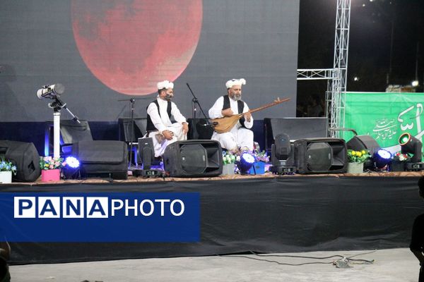 شبی متفاوت در کوهسنگی از سرودهای محمدی تا رصد ماه‌گرفتگی