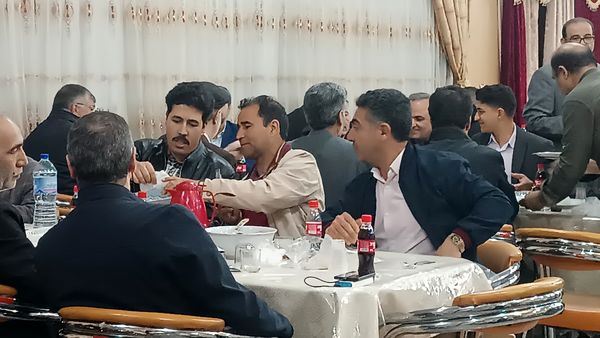 افطاری دبیرستان شاهد ابوذر غفاری نیشابور