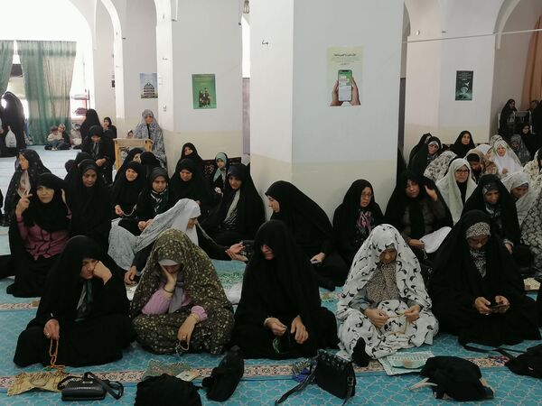 نماز جمعه در مسجد جامع شهرستان خلیل‌آباد