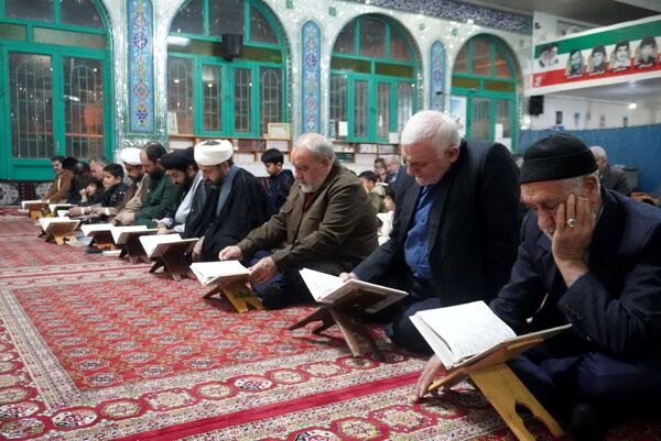 چلچراغ آیه‌ها و جشن ولادت حضرت فاطمه‌زهرا(س) در گالیکش