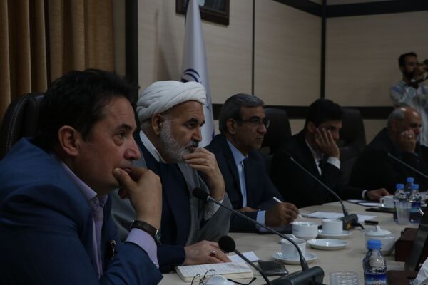 هنرمندان استان خراسان رضوی با استاندار خراسان رضوی دیدار کردند 