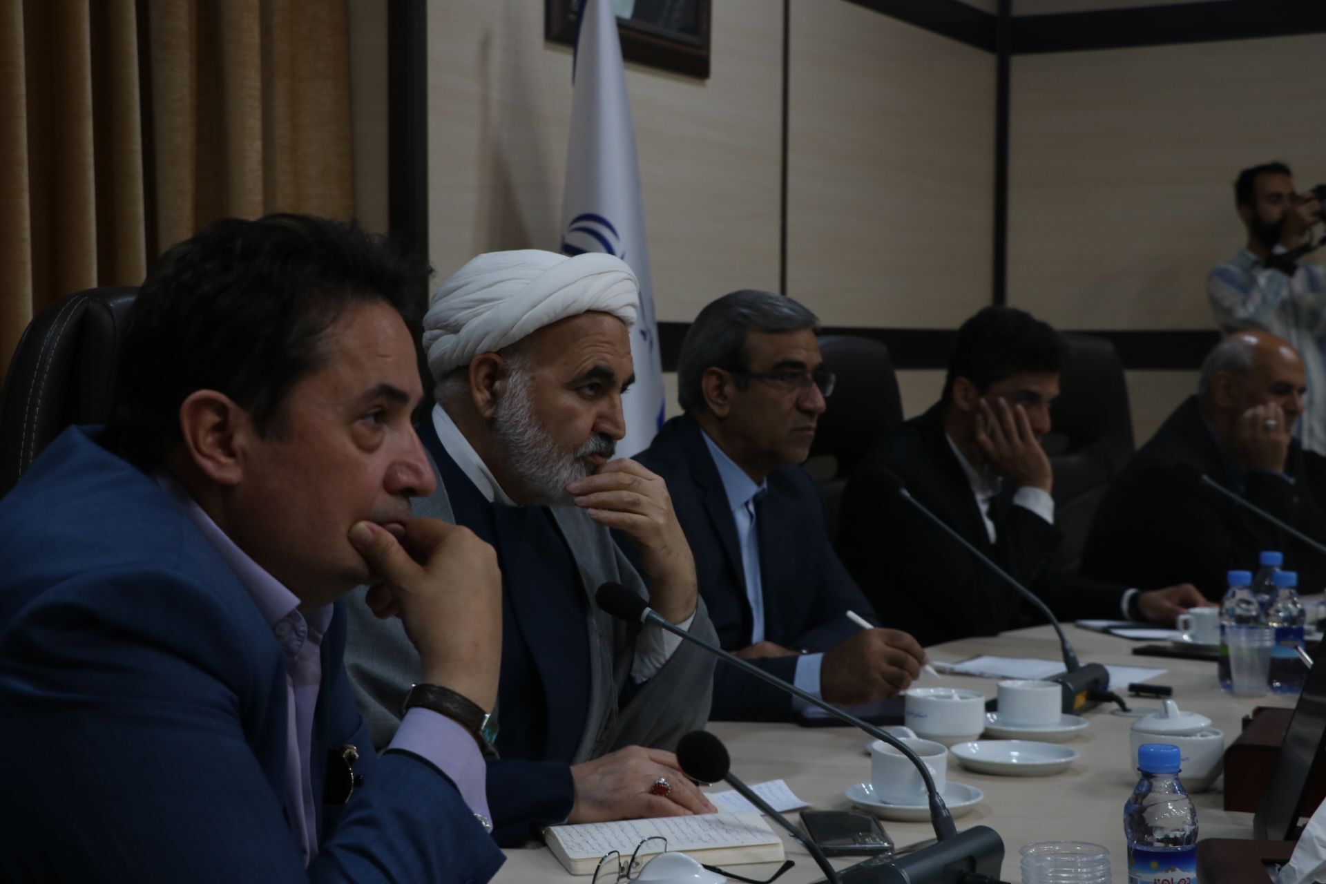 هنرمندان استان خراسان رضوی با استاندار خراسان رضوی دیدار کردند 