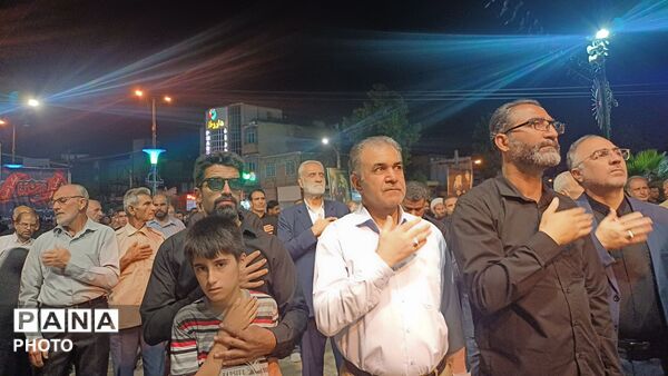 شکوه صدوبیست شب مقاومت مردم کوهدشت در میدان امام خمینی (ره)