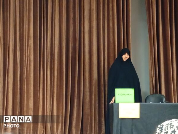 گفت و گویی در باب عشق و ایثار