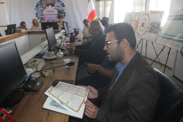 نشست خبری مدیرکل نوسازی مدارس استان بوشهر 