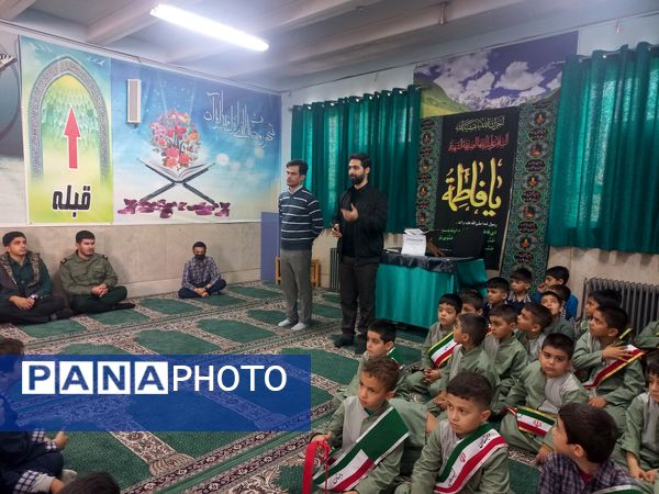 رئیس سازمان بسیج دانش‌آموزی شهرستان قدس مهمان دانش‌آموزان دبستان شهید رجایی 