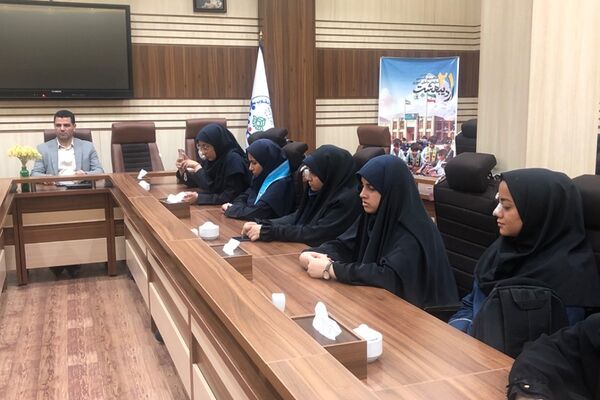 برگزاری جلسه آموزشی طرح هر مدرسه یک خبرنگار در ناحیه 2 شهرری 