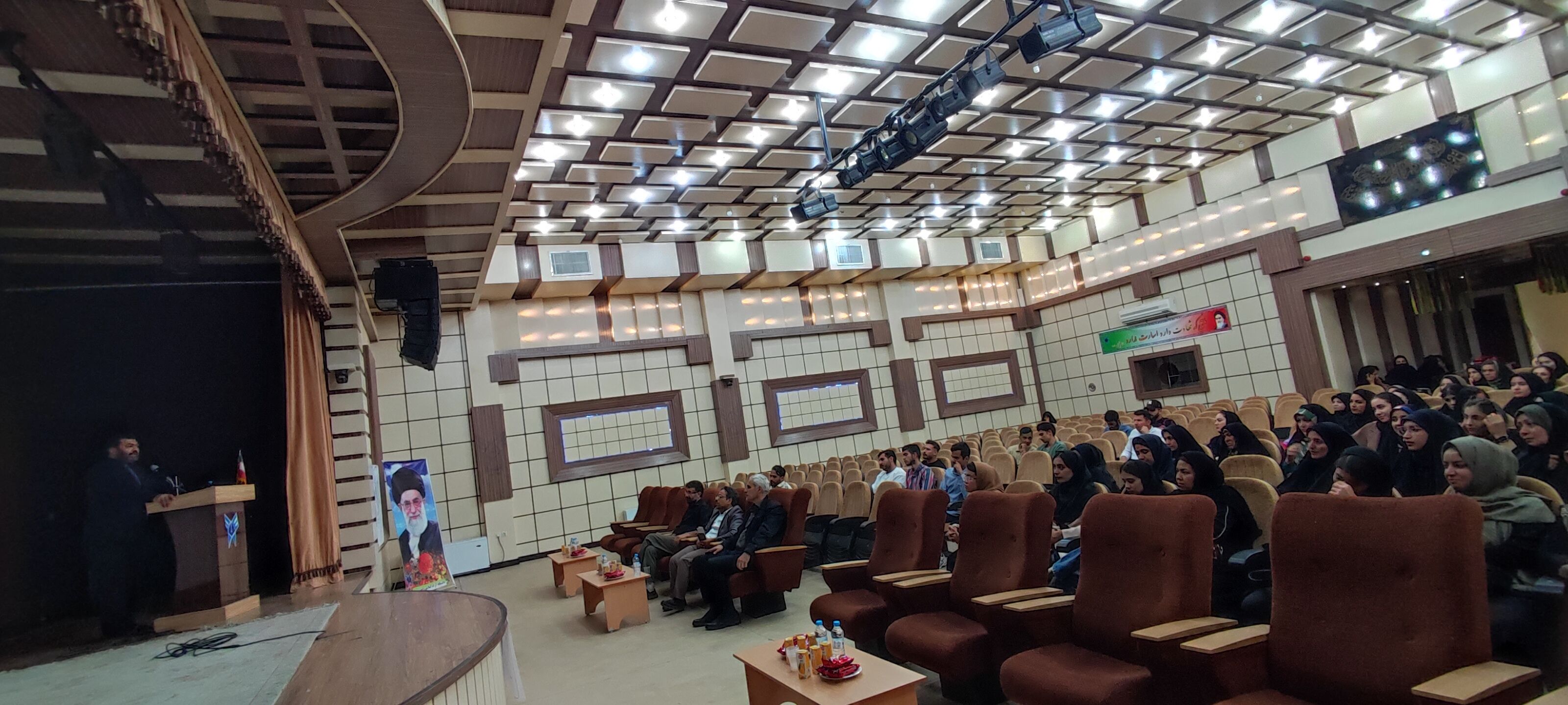 برگزاری نشست دادستانی شیروان با دانشجویان در دانشگاه آزاد اسلامی شهرستان شیروان