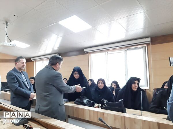 طنین مهر و تربیت در دیار پروفسور هشترودی 