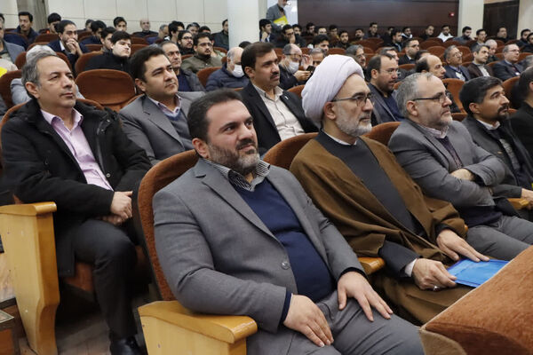همایش تقدیر از پژوهشگران و فناوران برتر خراسان رضوی و تجلیل از جهادگران علم و فناوری