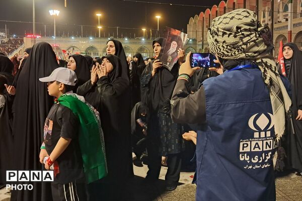 آیین وداع ملت ایران با پدر امت؛ خیزش یک ملت در سوگ رهبر شهید