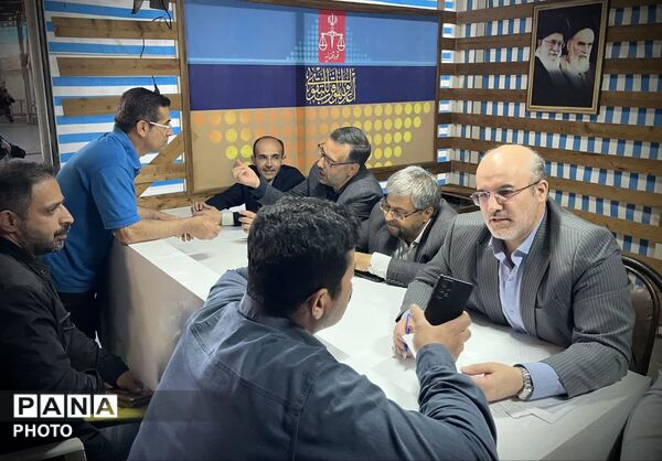 نمازجمعه همدان مانند همیشه میزبان میز خدمت دادگستری استان