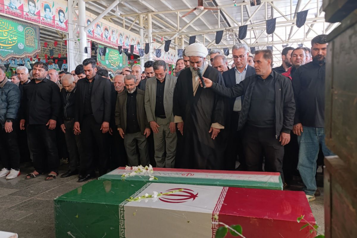 وداع با شکوه با شهید وطن