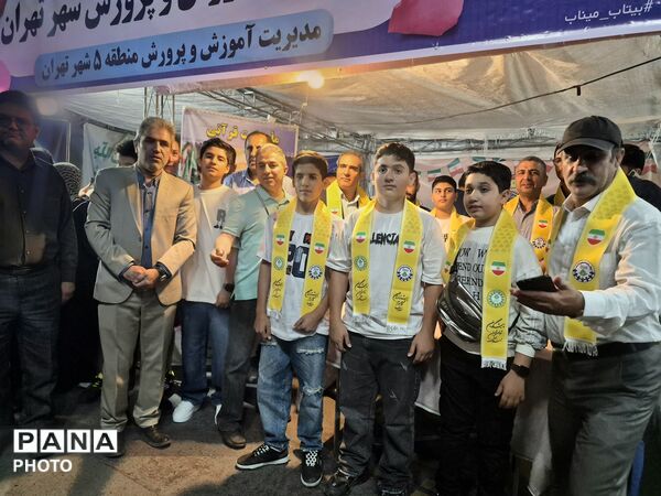طنین فریاد نسل نوجهاد در قلب صادقیه