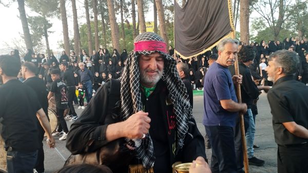 مراسم عزاداری عصر عاشورا در خلیل آباد 