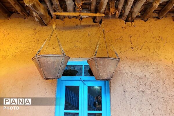 زیبایی‌های بومی و محلی در اقامتگاه های بوم گردی  شهربار