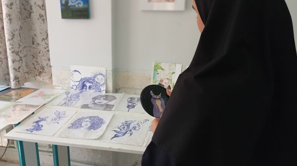 آیین افتتاحیه نمایشگاه «اقتصاد مقاومتی و صنایع دستی هنرجویان شهرستان بن»