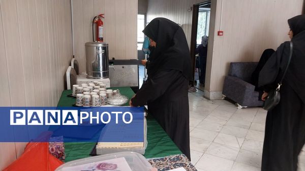 جلسه اولیا مربیان دبیرستان سرافرازان 