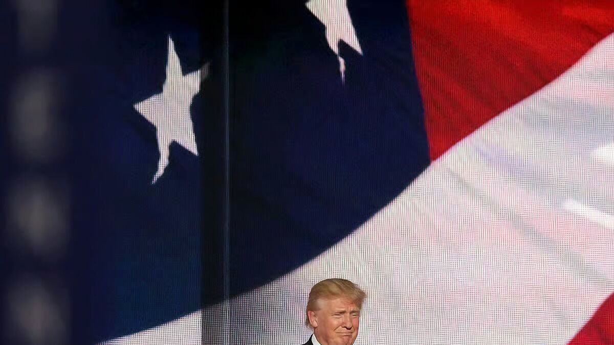 ترامپ زیر تیغ اعتراضات علیه ویزای ۱۰۰ هزار دلاری خون کسب و کارها به جوش آمد