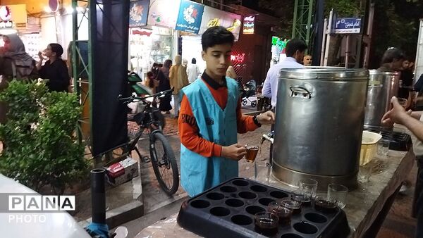 موکب مردمی شهید مصطفی صدر زاده در هشتاد و پنجمین شب از اجتماعات مردمی 