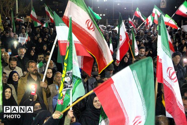 بیست و پنجمین شب متوالی خون خواهی از رهبر شهید