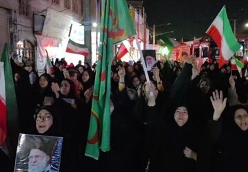 راهپیمایی مردم فردیس در تجدید بیعت با رهبر جدید انقلاب