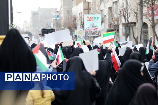 حماسه حضور مردم غیور باقرشهر و کهریزک در راهپیمایی ۲۲بهمن