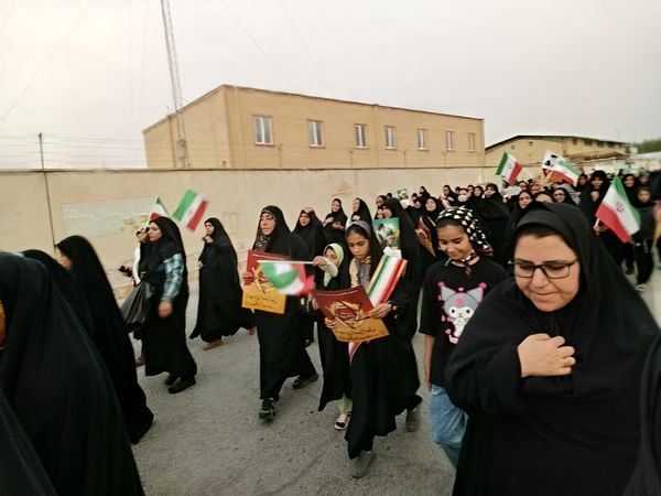 همایش پیاده‌‌‌روی رهروان زینبی