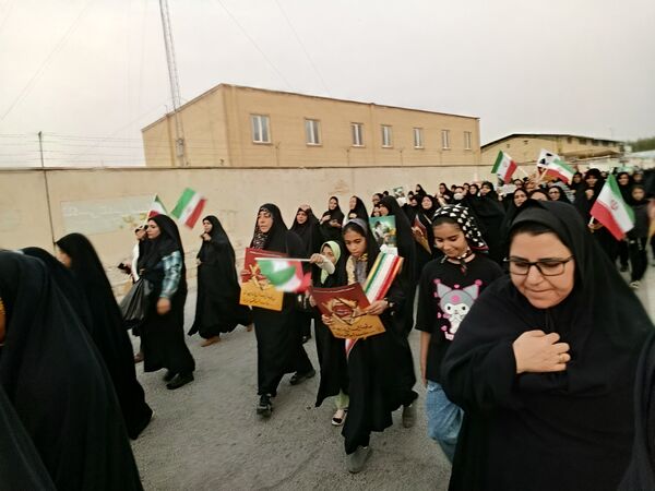 همایش پیاده‌‌‌روی رهروان زینبی
