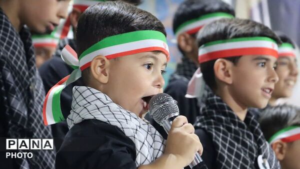 حضور همیشگی و پرشور مردم ماهدشت در صد و سی و نهمین شب حماسه