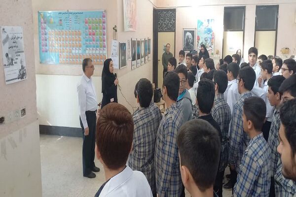 مراسم بزرگداشت روز آزمایشگاه در پژوهشسرای دانش‌آموزی خوارزمی 
