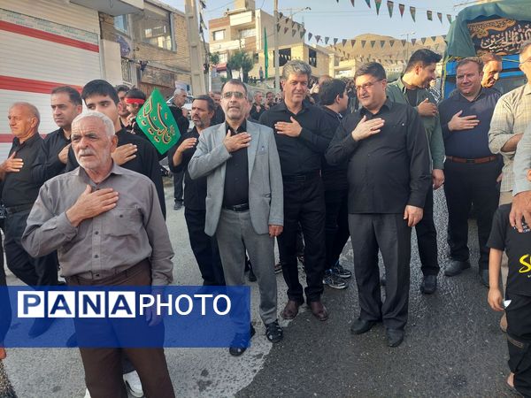 مراسم سوگواری، علم گردانی در روستای گرمدره 