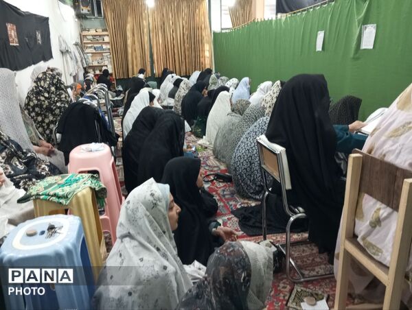 عید بندگی در مسجد ابوالفضلی نیشابور 